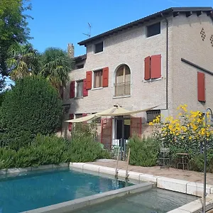 Alloggio per agriturismo La Lepre Bianca, Cento (Emilia-Romagna)